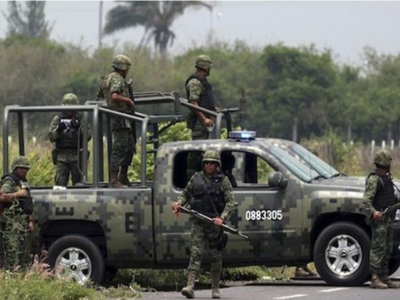 Ejército Nacional en Bacalar.