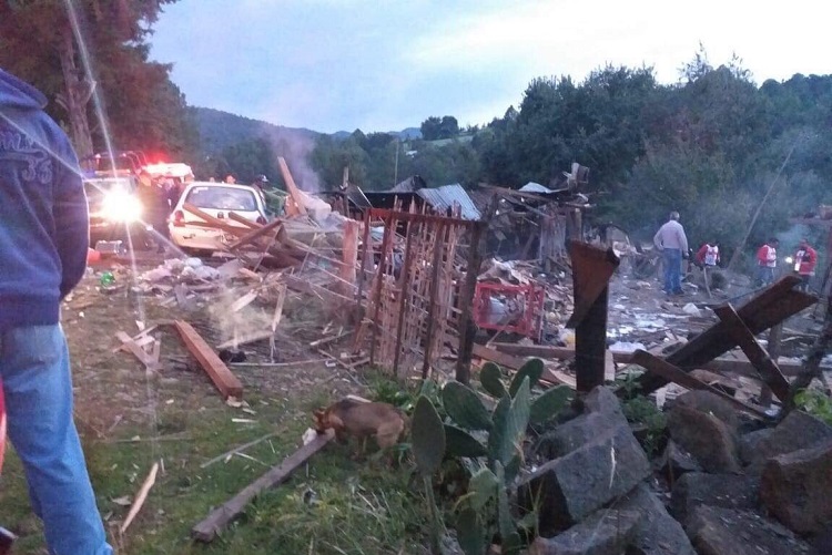 Explosión de taller de pirotecnia en Tlalpujahua deja tres muertos