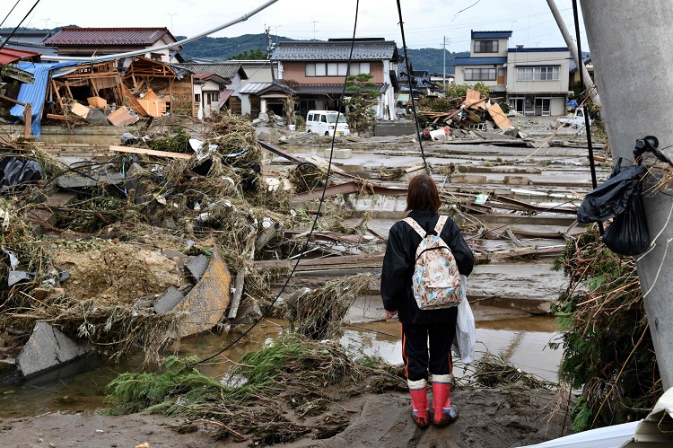 Fuertes lluvias azotan zonas afectadas por tifón Hagibis en Japón