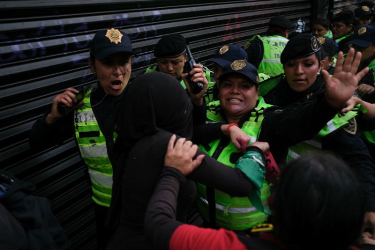 Preparan protocolo para uso de fuerza pública en la CDMX