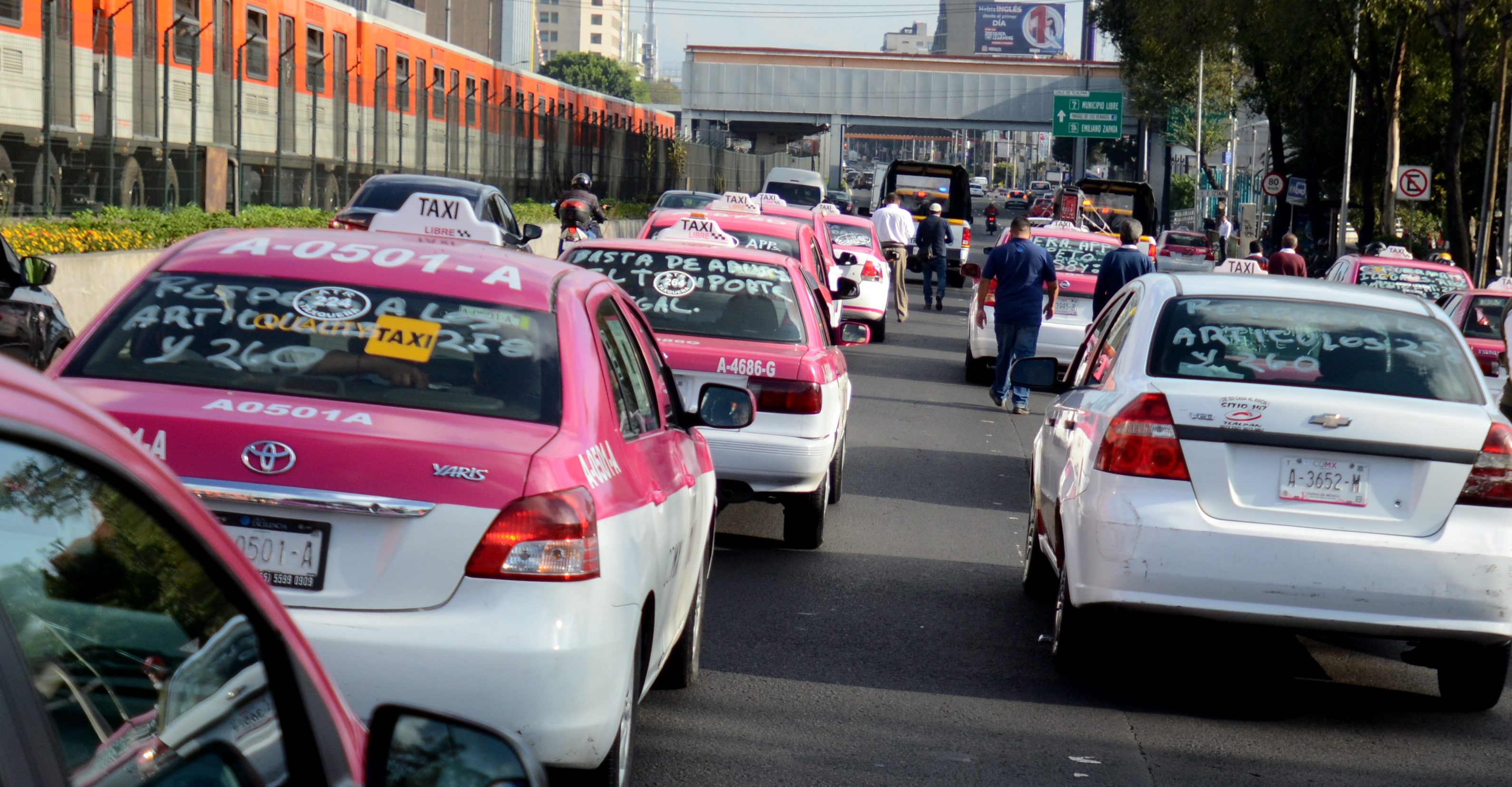 Taxistas amagan con nuevas movilizaciones si no hay operativos contra apps