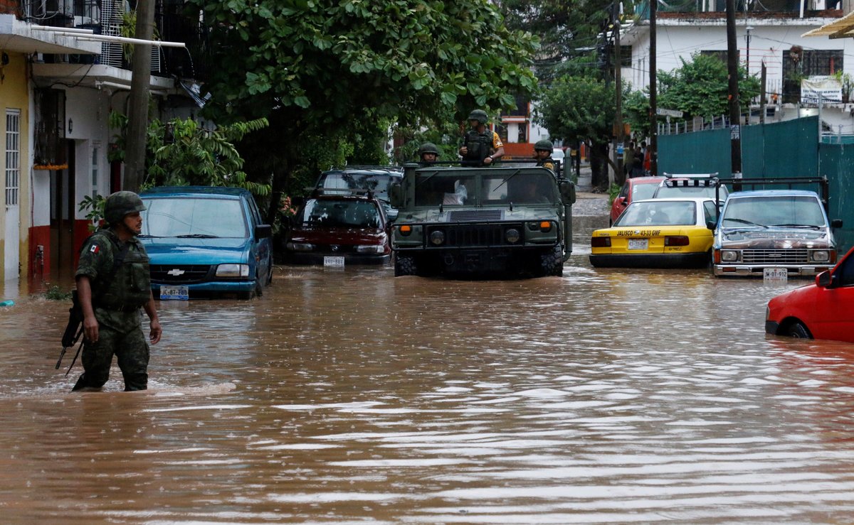 Senadores donarán un día de dieta para apoyar a comunidades afectadas por la tormenta tropical Narda