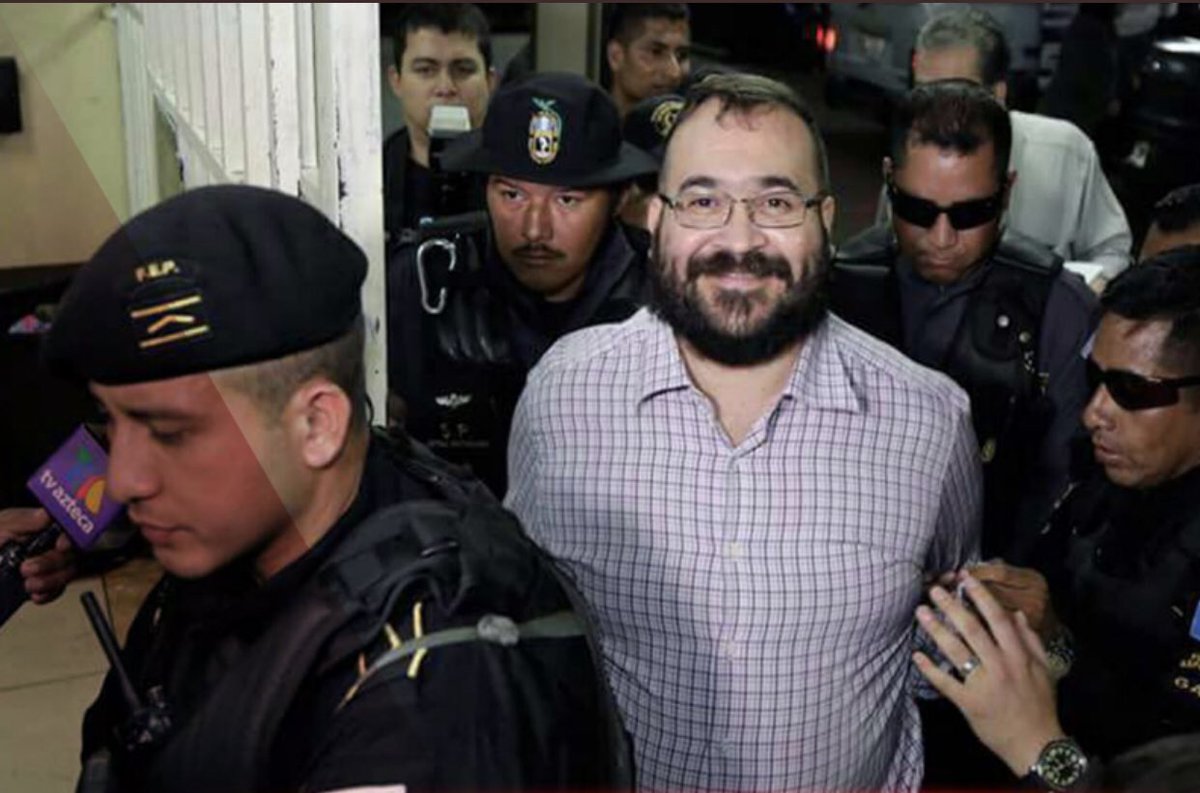 Dan amparo a Javier Duarte; deja sin efecto vinculación por peculado