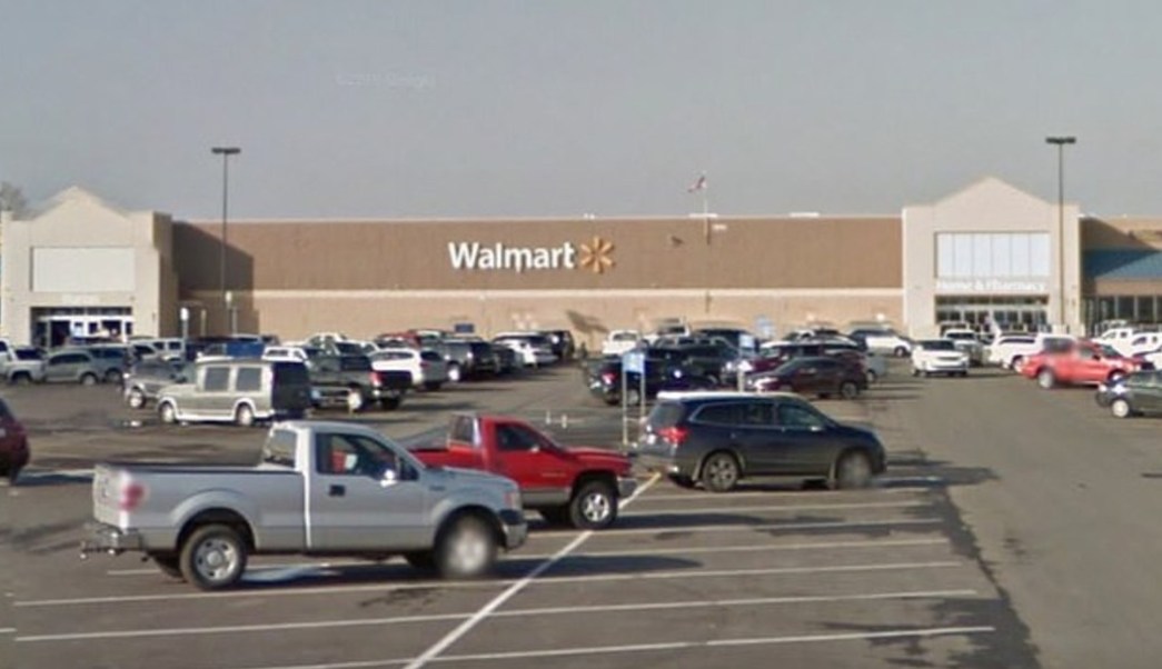 Tiroteo en Walmart de Oklhama deja al menos tres muertos