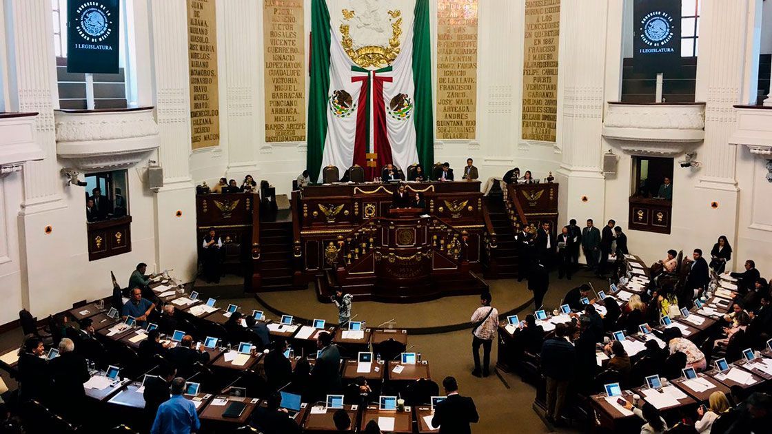 Congreso de la CDMX busca apoyar a hijas de madres víctimas de feminicidio