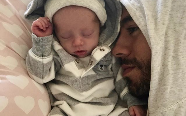 ¿Enrique Iglesias y Anna Kournikova tendrán nuevo bebé?