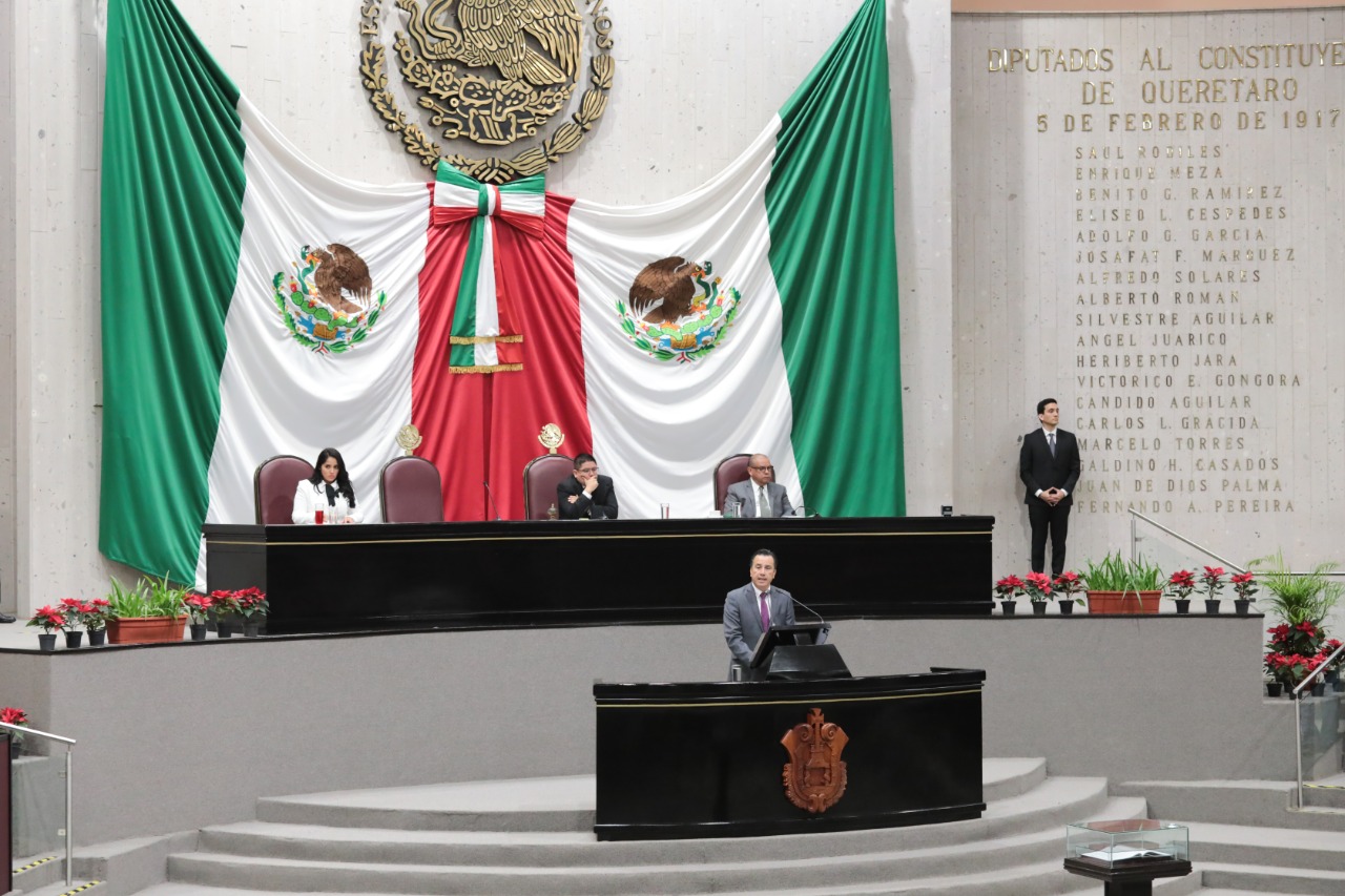 Cuitláhuac García comparece ante Congreso local de Veracruz