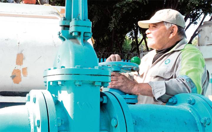 Vecinos de la Benito Juárez sin agua