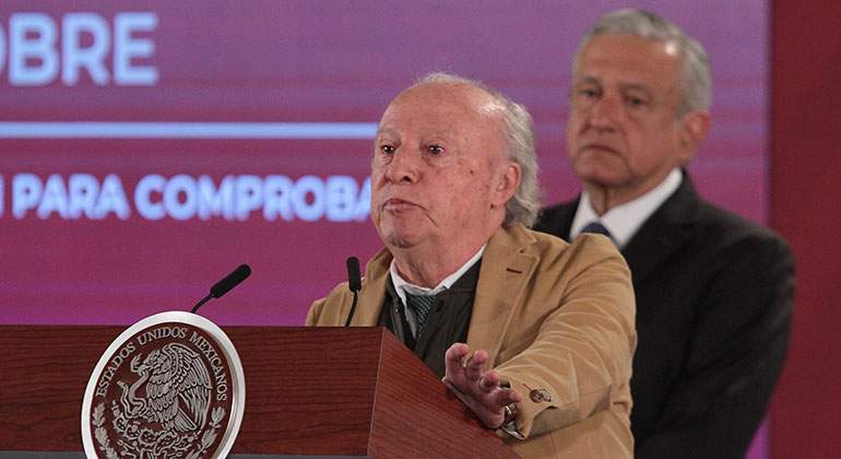 Gobierno busca equilibrio entre desarrollo y cuidado del ambiente: AMLO