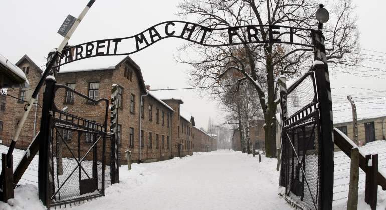 Condenan Polonia e Israel el antisemitismo en aniversario de liberación de Auschwitz