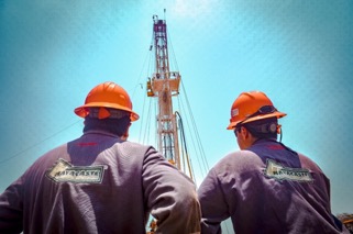 Bancomext otorga el primer crédito para el desarrollo petrolero a Grupo Diarqco
