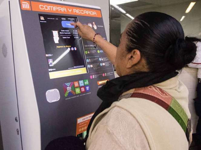 Metro ya estrenó las primeras 100 máquinas de recarga electrónica