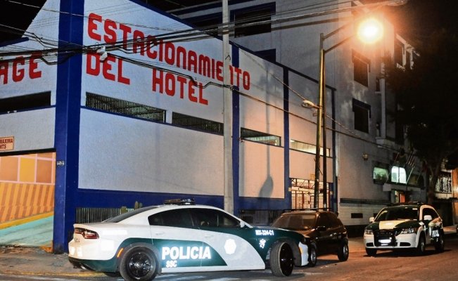 Halla a mujer muerta en hotel de la Guerrero; presuntamente fue estrangulada