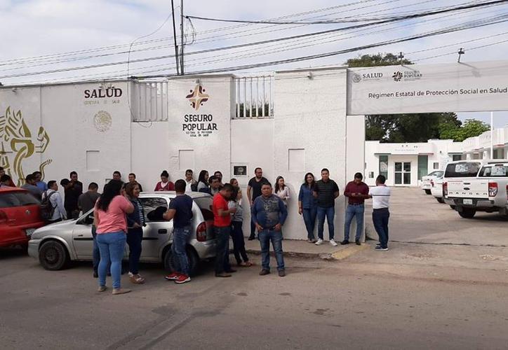 169 personas se quedan sin trabajo tras desaparición del Seguro Popular en Chetumal