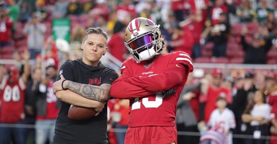 Katie Sowers, coach asistente de los 49ers es la primera mujer que llega al Super Bowl