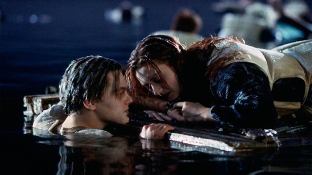 Al puro estilo de Titanic, DiCaprio salva a un hombre de morir ahogado en el Caribe