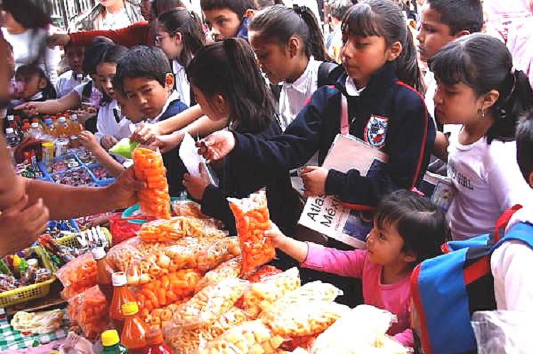 Aprueba Senado reformas que fomentan consumo de alimentos saludables en escuelas