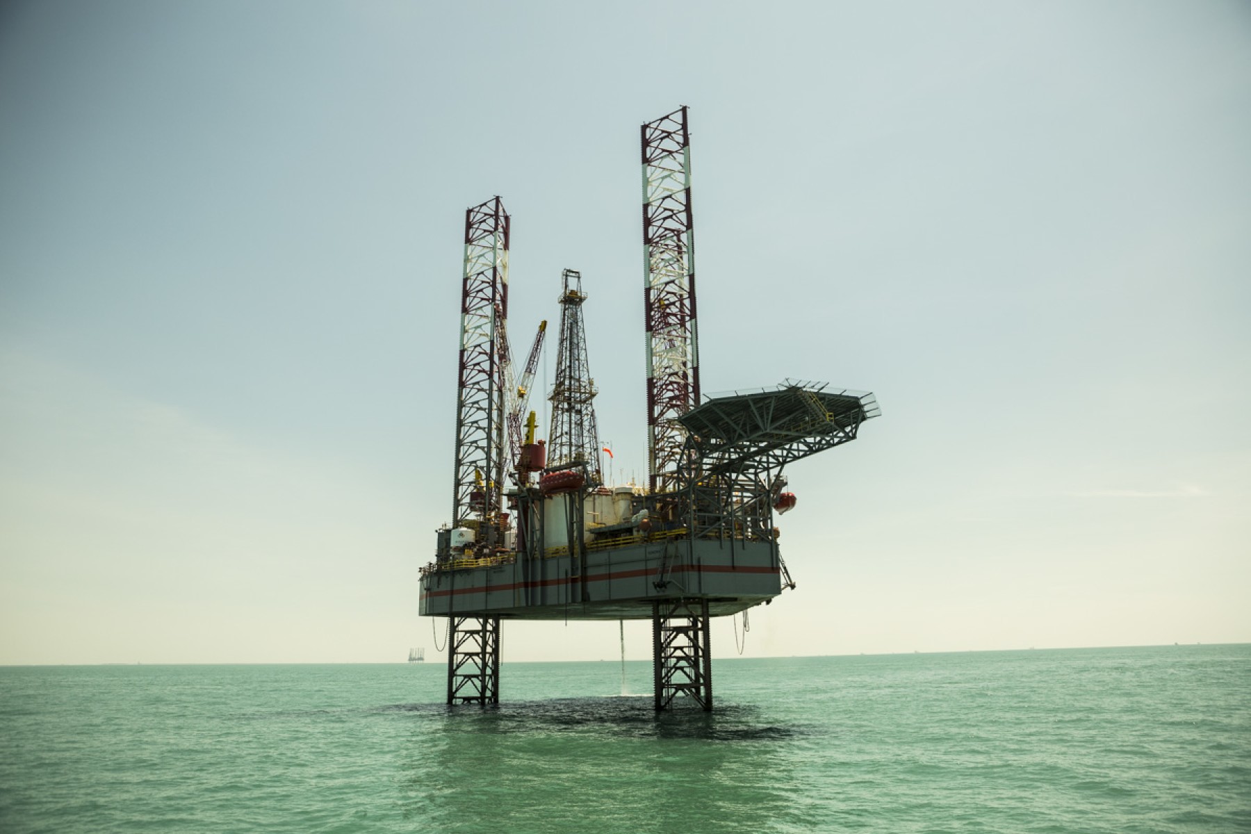 Petrolera italiana descubre yacimiento petrolero en Golfo de México