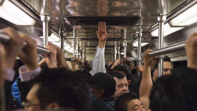 Choque de trenes, negligencia de un gobierno en austeridad 