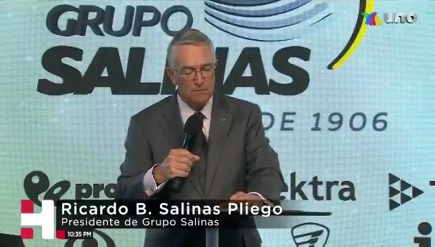 Salinas Pliego acusa al SAT de extorsionar