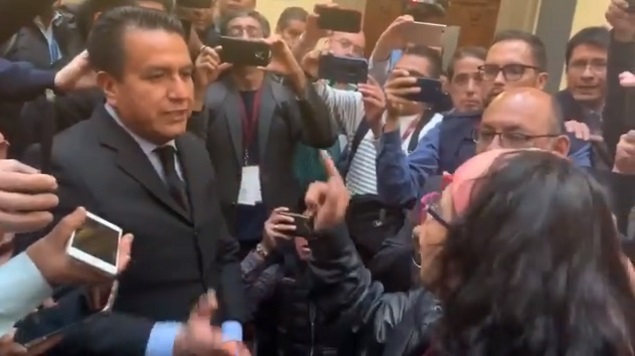 “Lo peor de las mañaneras eres tú”; Frida Guerrera y reporteros reclaman a Marco Olvera por cuestionar #UnDíaSinNosotras