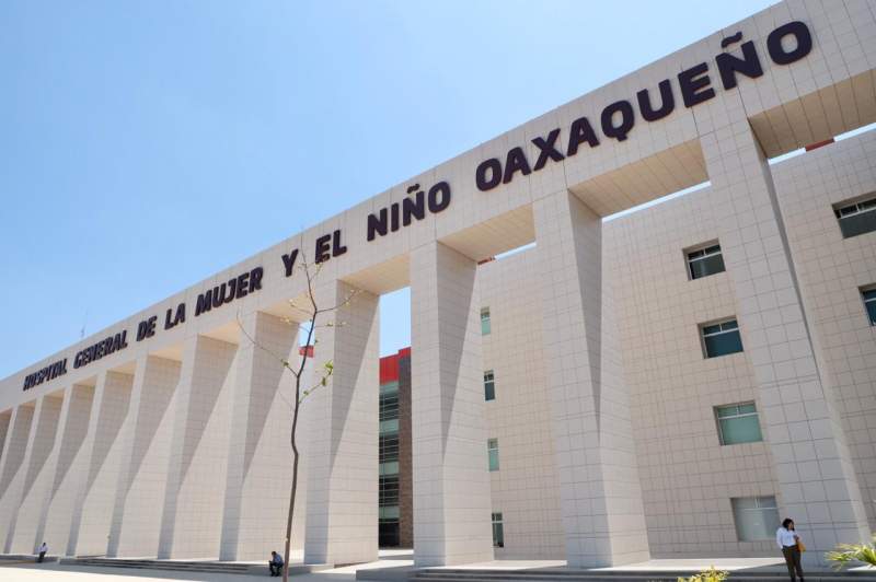 Oaxaca habilita Hospital de la Mujer para atender pacientes con coronavirus