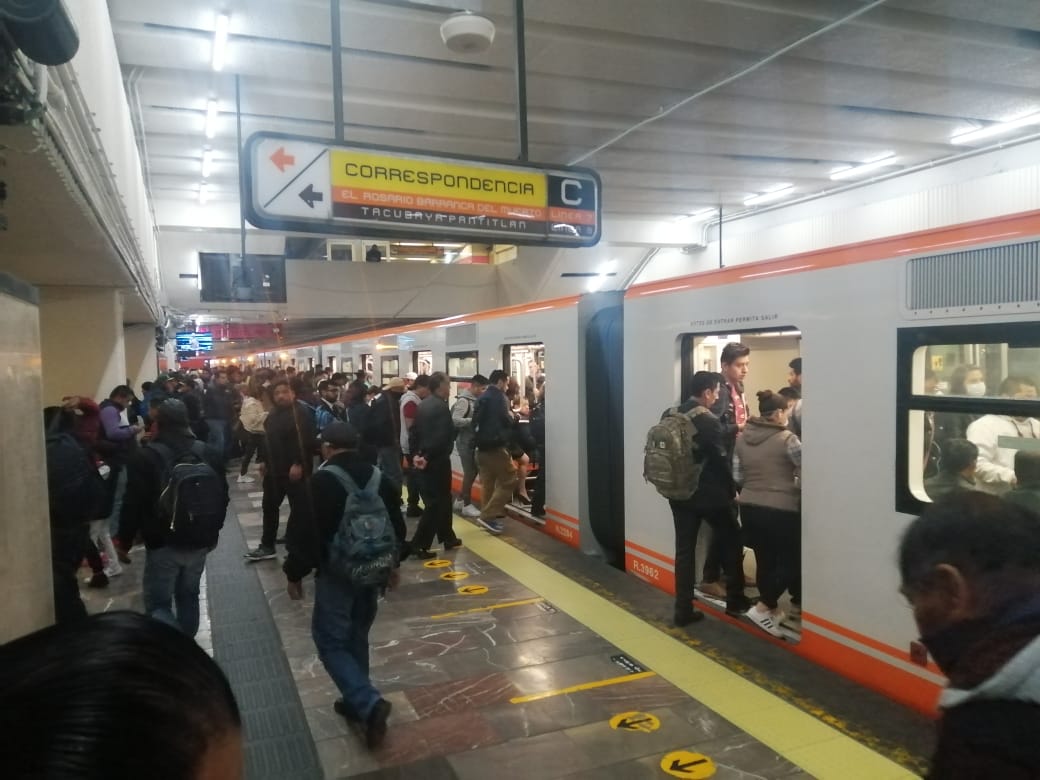 Reanudan servicio en Línea 1 del Metro