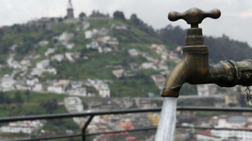 Condonarán el pago de agua a 71 colonias de Iztapalapa