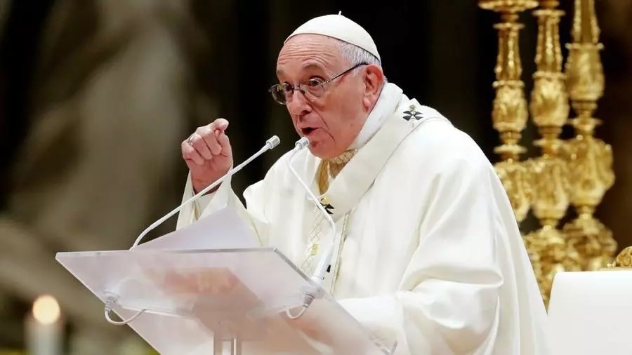 El papa Francisco llama a no explotar trabajadores