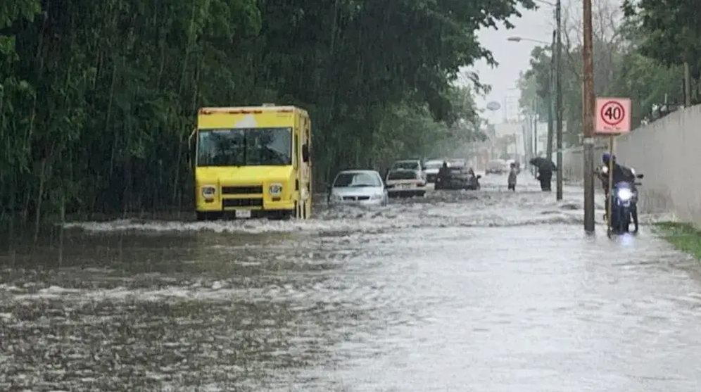 Prevén lluvias e inundaciones en al menos seis municipios de QRoo