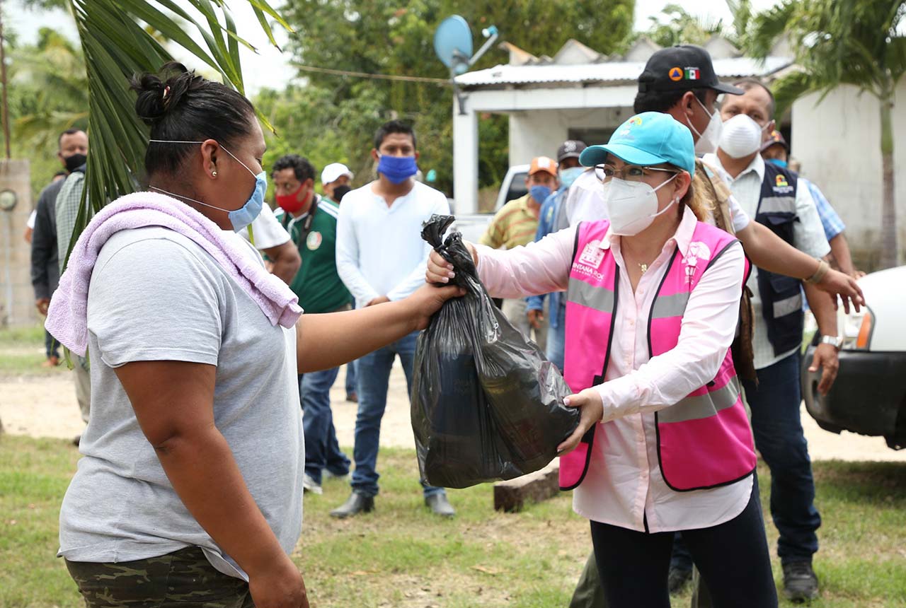 Continúa entrega de ayuda a comunidades afectadas por "Cristóbal" en QRoo