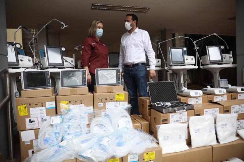 Gobierno de Yucatán dona equipo médico a hospitales federales