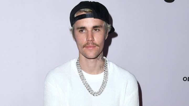 Acusan a Justin Bieber de abuso sexual; el cantante se defiende