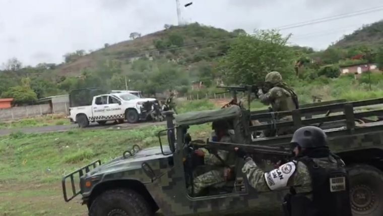 Enfrentamiento entre Guardia Nacional y supuestos integrantes del CJNG deja cinco muertos en Michoacán
