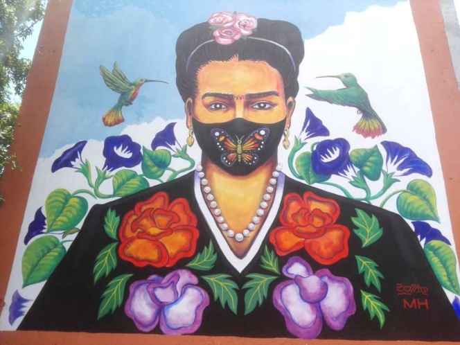Alcaldía Miguel Hidalgo promueve el uso de cubrebocas con mural de Frida Kahlo
