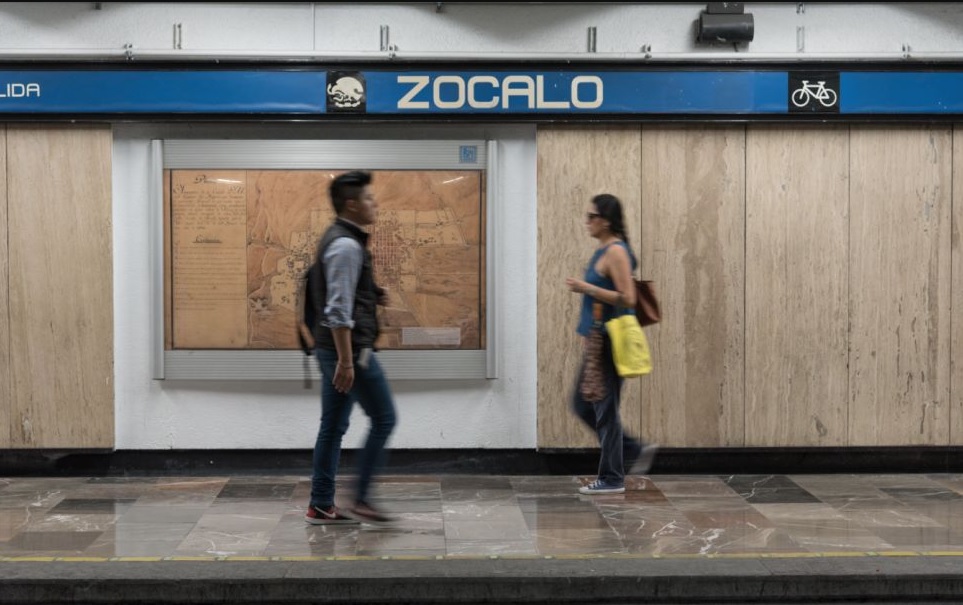 Metro Zócalo dará servicio este lunes con horario especial