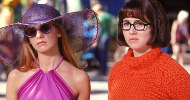 James Gunn revela que Velma era lesbiana en su guion original de ‘Scooby Doo’