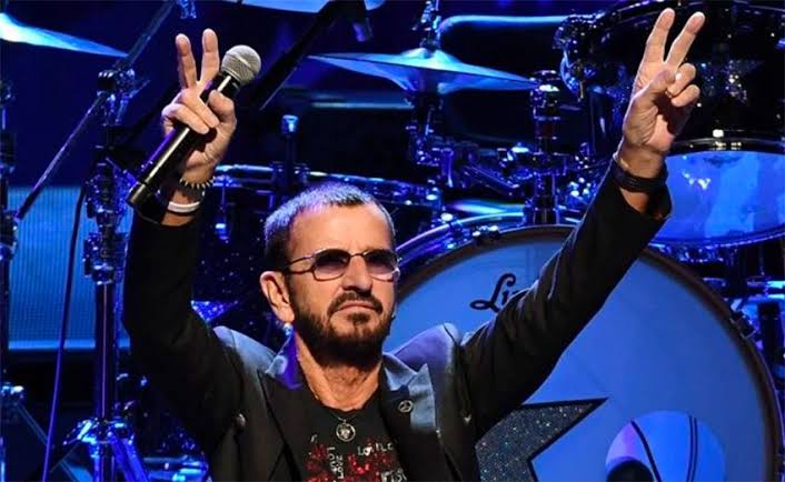 Ringo Starr celebra su cumpleaños número 80 con un concierto en línea