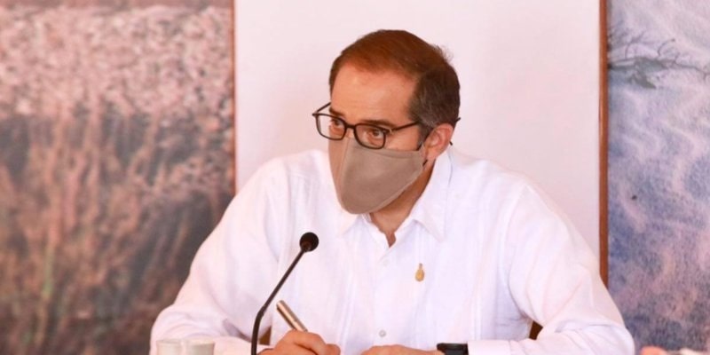 Reclama gobernador de Colima a AMLO: participaciones siguen descendiendo