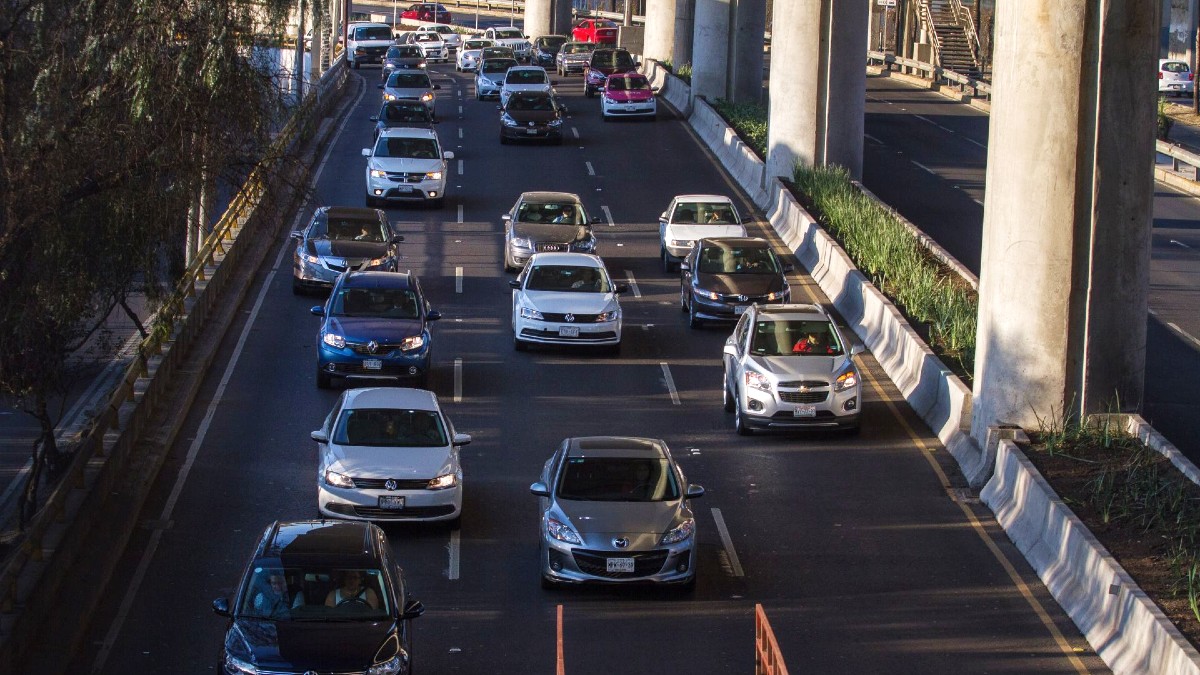 En CDMX, ya se puede tramitar las placas vehiculares por