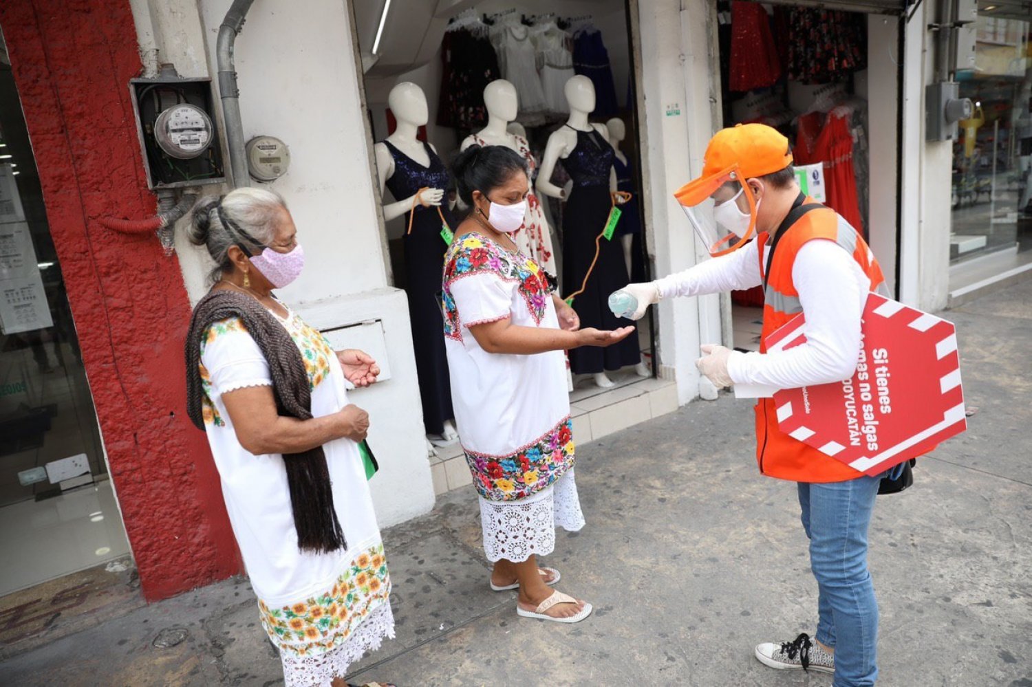 Yucatán lanza programa de reforzamiento a la protección de la salud