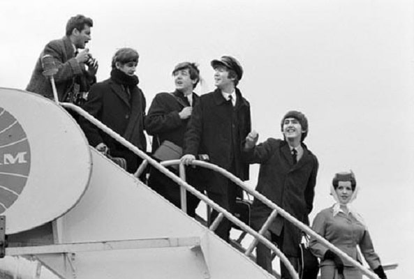 TEXTOS EN LIBERTAD: Hace 55 años vetaron en México a Los Beatles