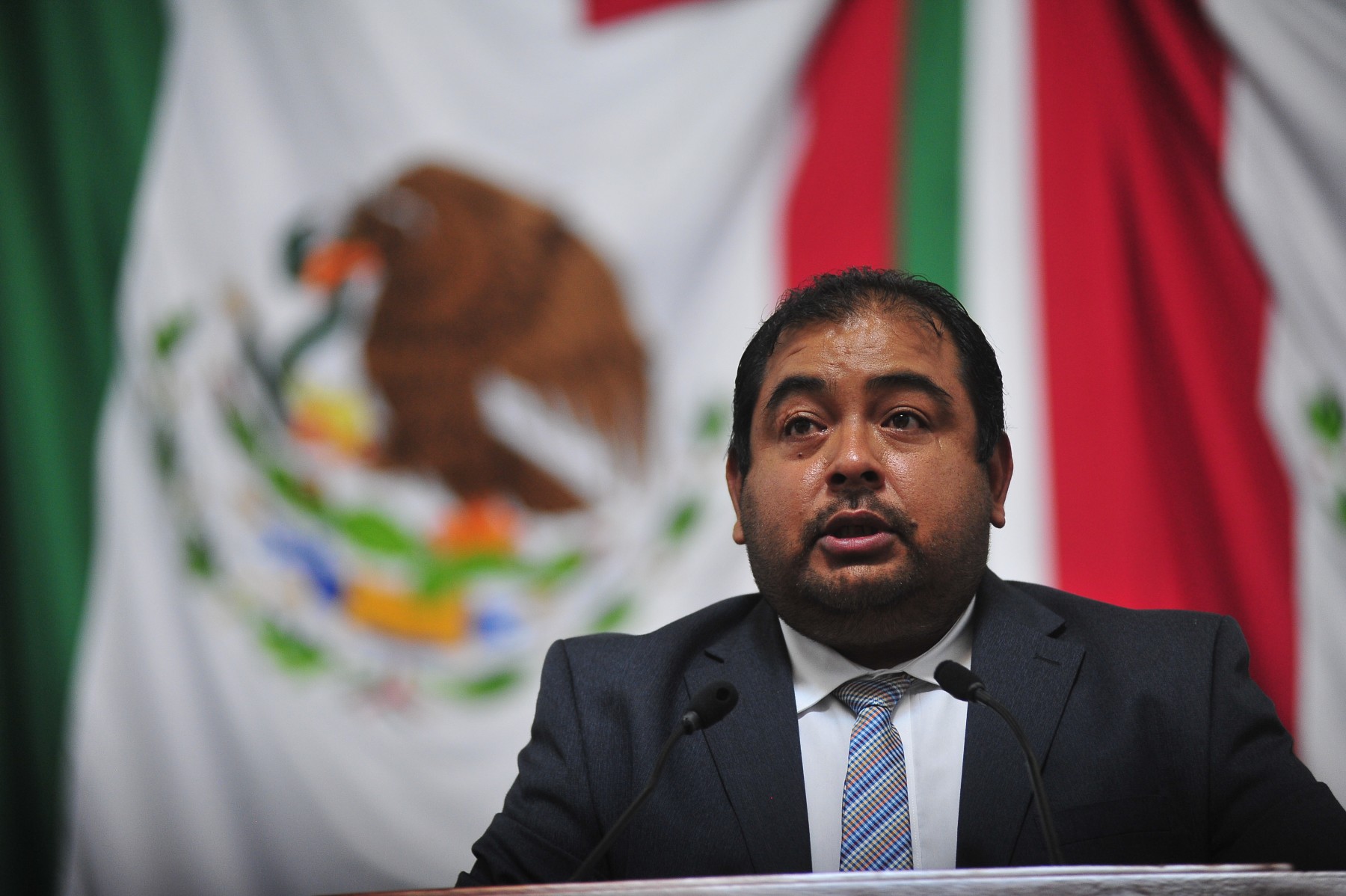 Morenista propone prohibir que periodistas indaguen delitos en la CDMX