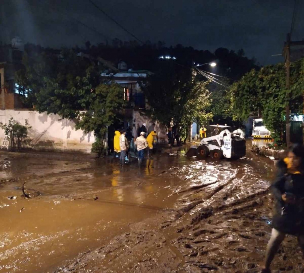 Lluvias causan daños en Tlalpan y Xochimilco