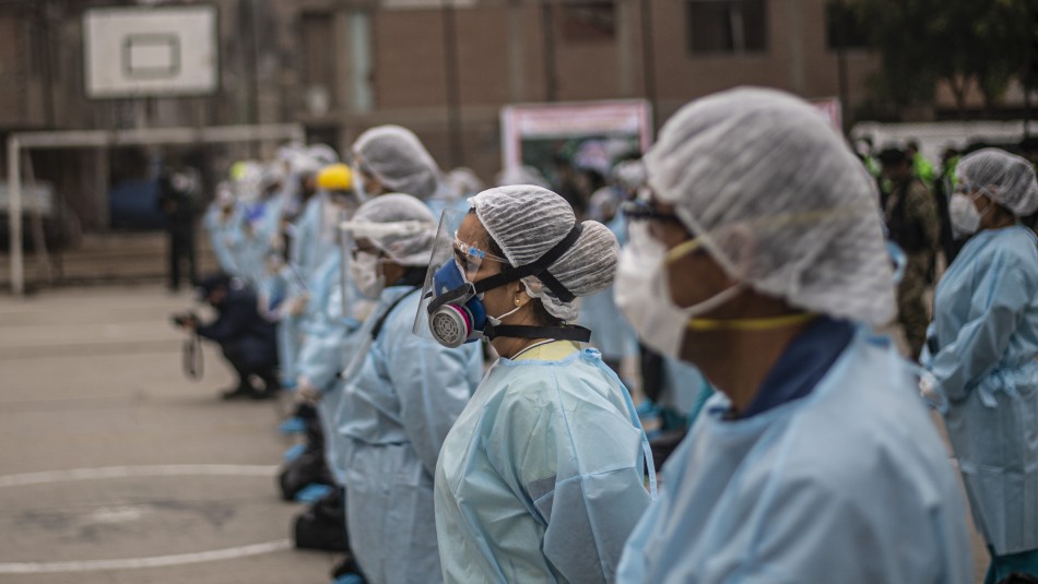 Médicos peruanos se irán a paro en medio de rebrote de coronavirus