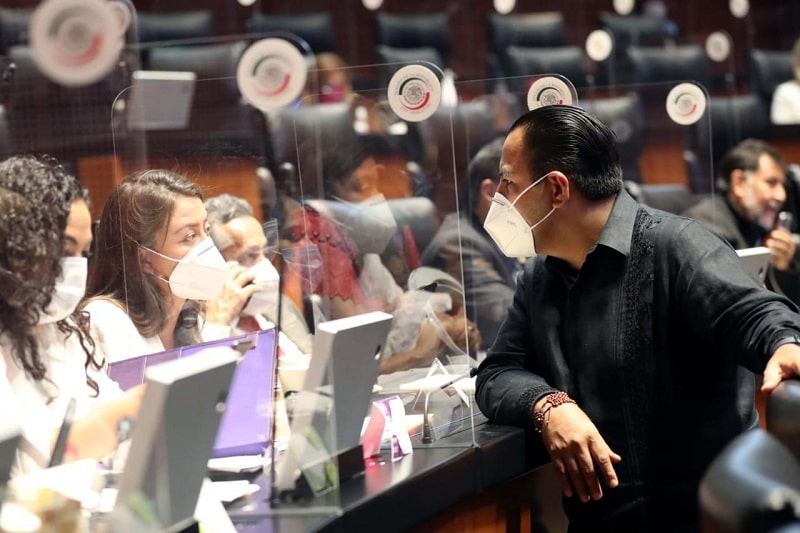 Mauricio Kuri del PAN, apoya a Rémitrez Aguilar para prersidir Senado
