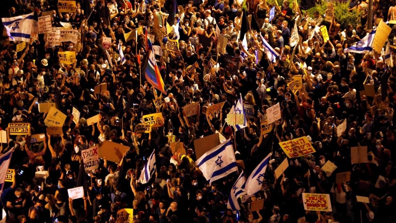 Parlamento de Israel aprueba ley para limitar protestas durante reconfinamiento