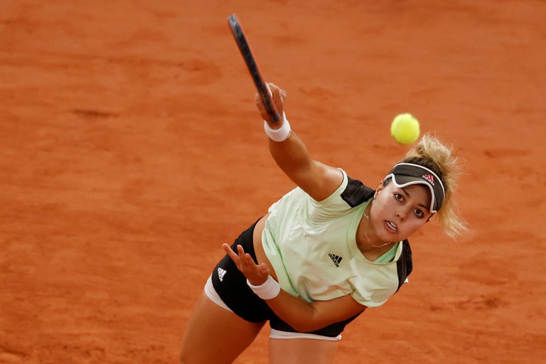 Renata Zarazúa 🎾 es eliminada de Roland Garros 😭