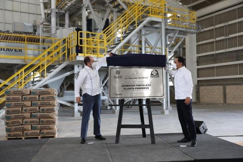 Yucatán sigue atrayendo inversiones: Vila Dosal; inaugura planta de cemento en Progreso