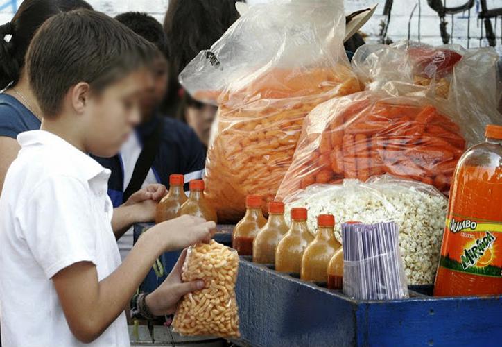 Van contra comida “chatarra” en escuelas de Yucatán